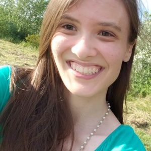 Meet your Posher, Julia